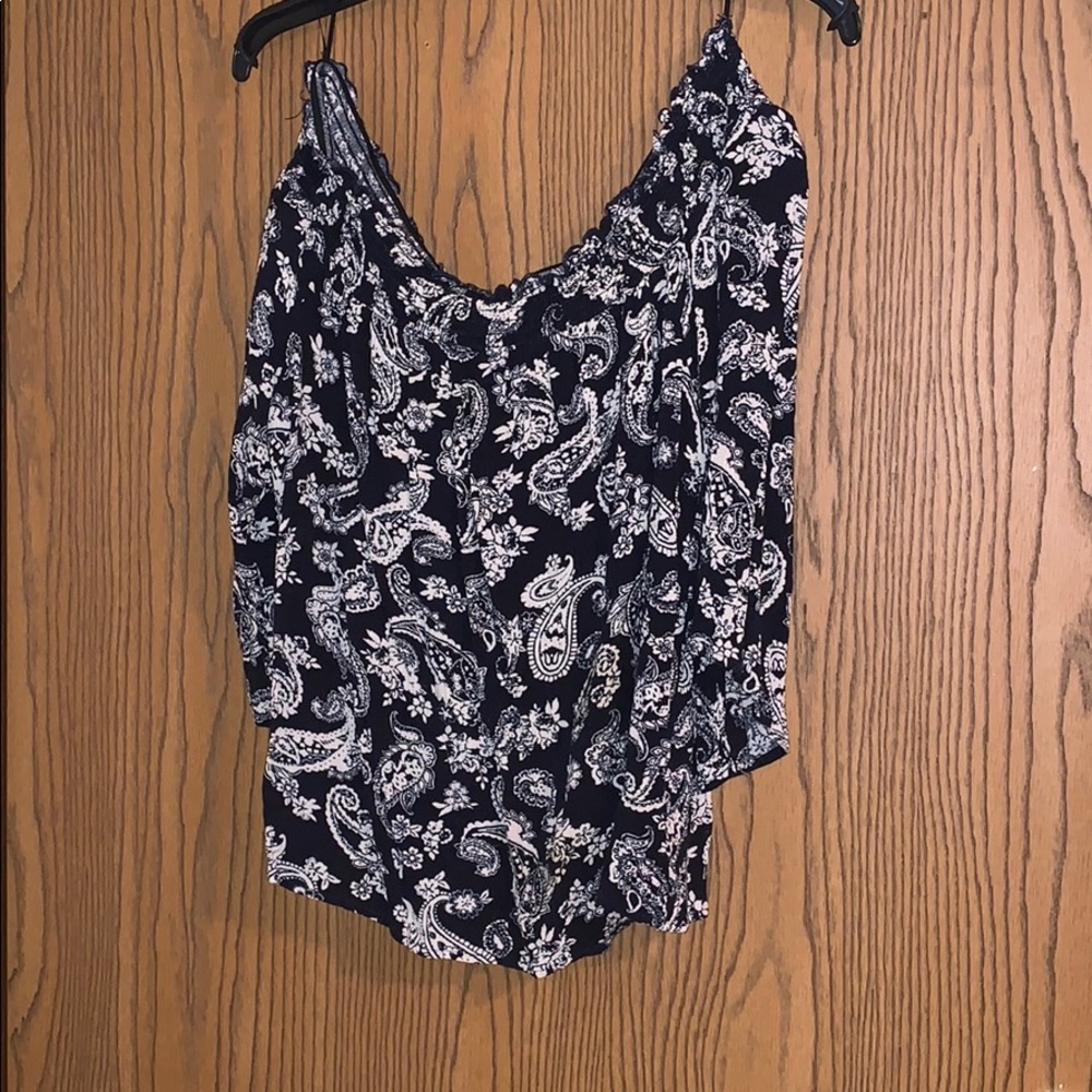 Black Off the Shoulder patterned top